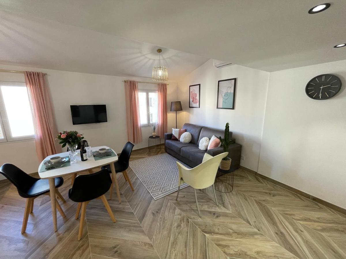 Nice Renting - Massena - Loft - Heart Of Vieil Antibes - The Market With Sea View 外观 照片