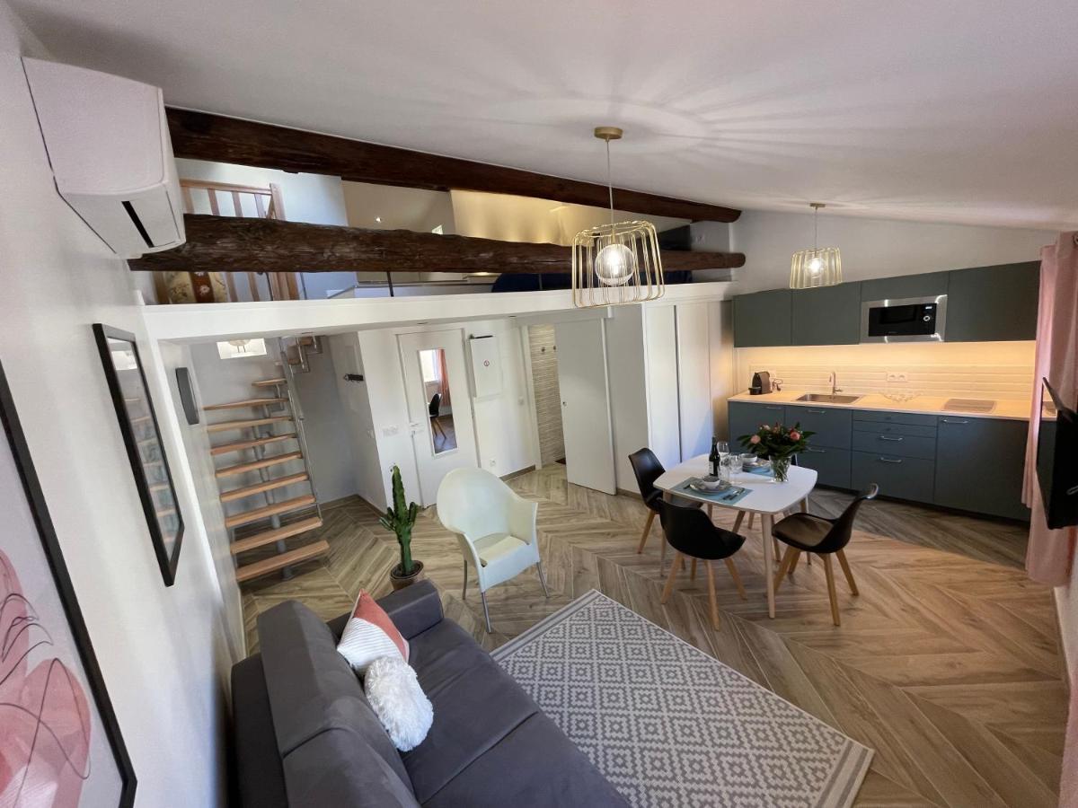 Nice Renting - Massena - Loft - Heart Of Vieil Antibes - The Market With Sea View 外观 照片