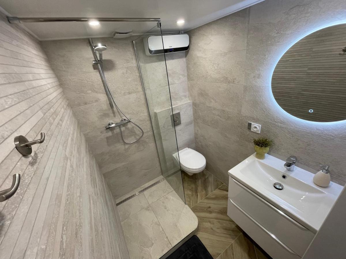 Nice Renting - Massena - Loft - Heart Of Vieil Antibes - The Market With Sea View 外观 照片